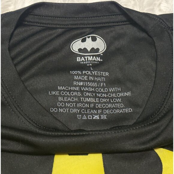 TM & DC Comics Yellow Batman Graphic Logo T-Shirt 100% Polyester Men Size Large - Picture 4 of 12